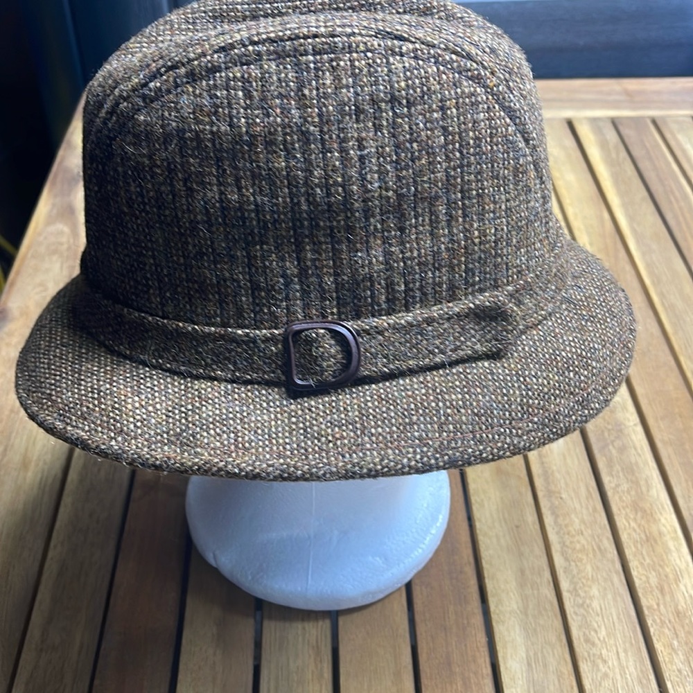 Lee Tweed fedora,